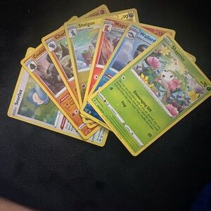 Colorful Pokémon Trading Card Set